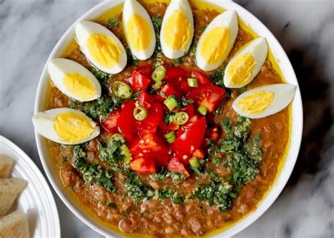  Ful Medames: Een pikante ontbijtgerecht vol met aardse smaken en texturen